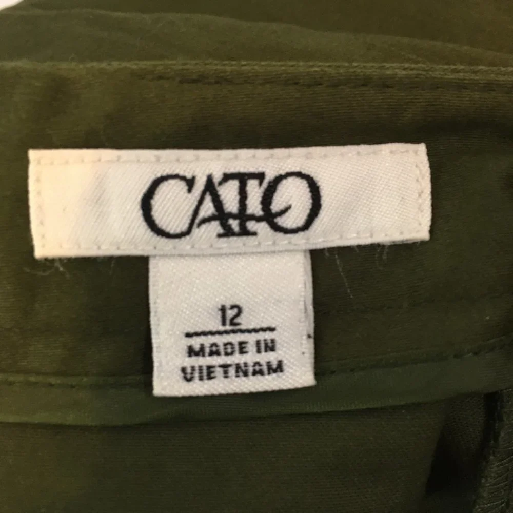 Cato Womens Army Green Midi Straight Short Skirt,‎ size 12, NWT